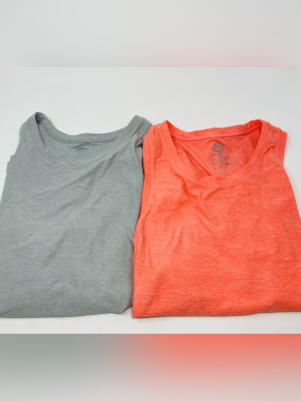 Bundle of 2 - Women’s Grey & Coral Athletic Tank Tops Size Medium